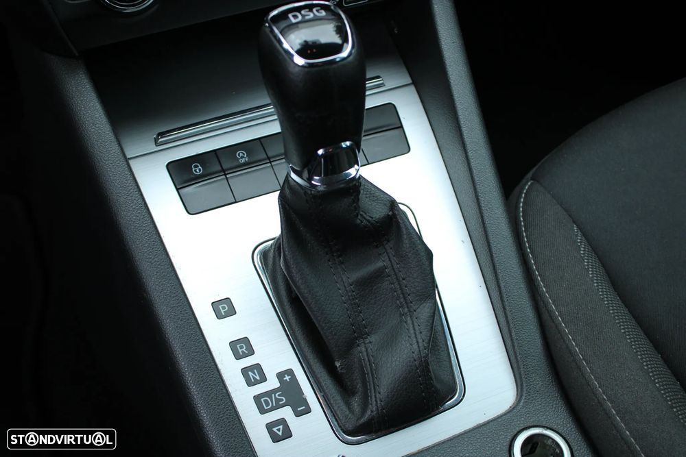 Skoda Octavia Break 1.6 TDi Ambition DSG - 6