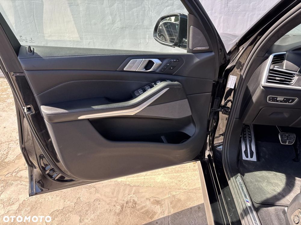 BMW X7 - 15
