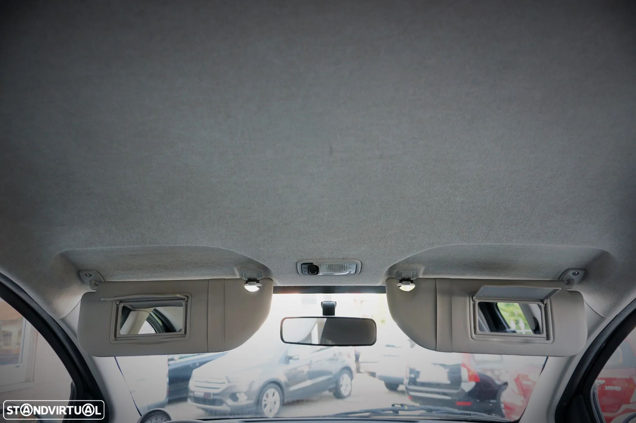 Peugeot 107 1.0 Trendy - 22