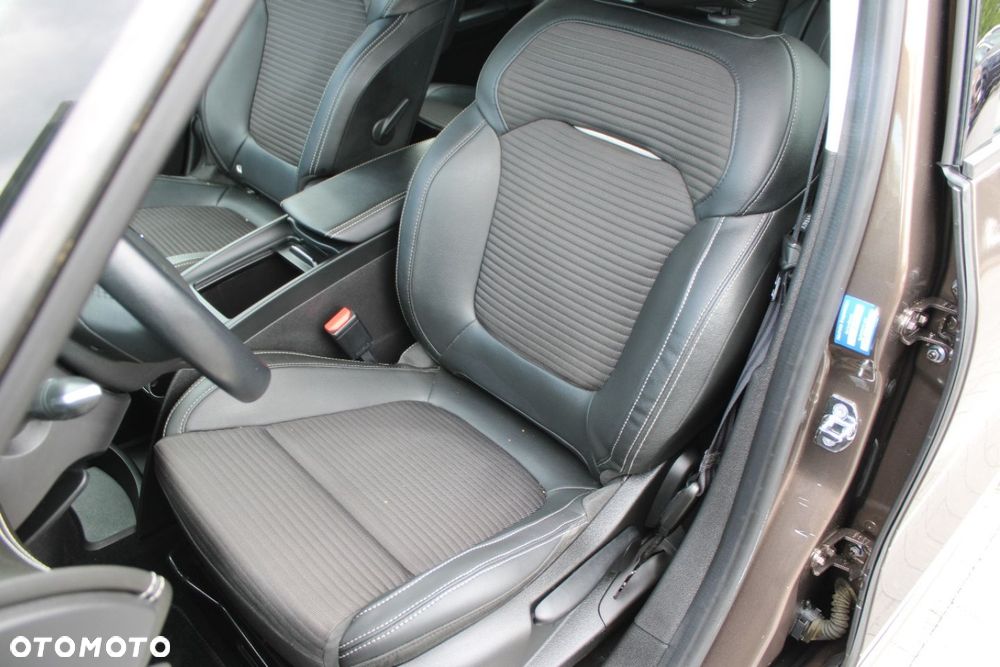 Renault Scenic - 22