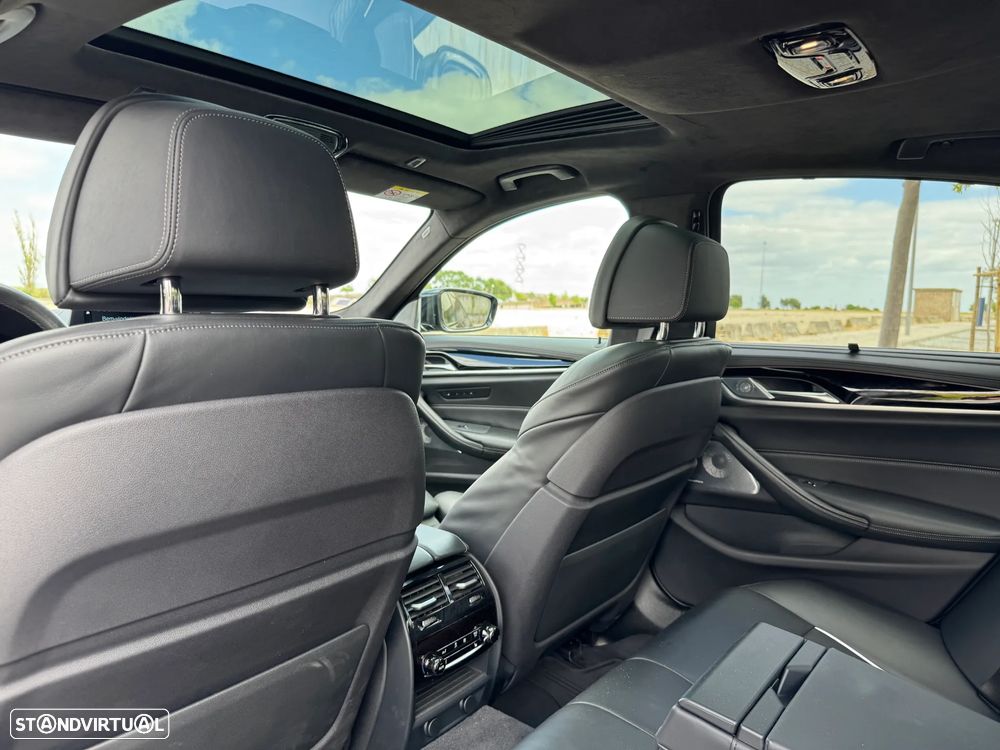 BMW 530 e iPerformance Pack M - 10