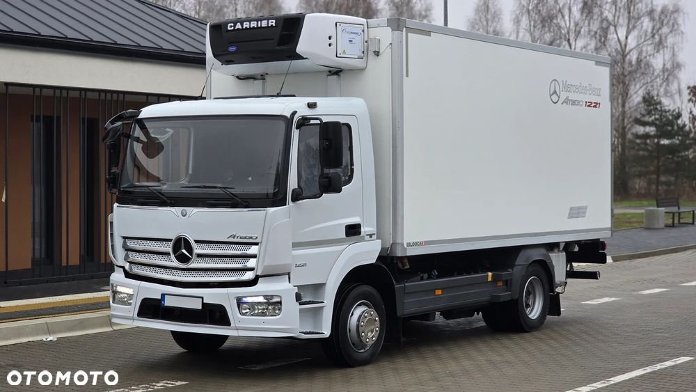 Mercedes-Benz ATEGO 1221❗️ / WINDA BAR 1000KG / CHŁODNIA - MROŹNIA / ZASILANIE 230V / TEMPOMAT / ZABUDOWA IGLOOCAR / AGREGAT CARRIER SUPRA 550 / AUTOMAT / BLOKADA MOSTU / SALON POLSKA / PIERWSZY WŁASCICIEL  ❗️ - 36