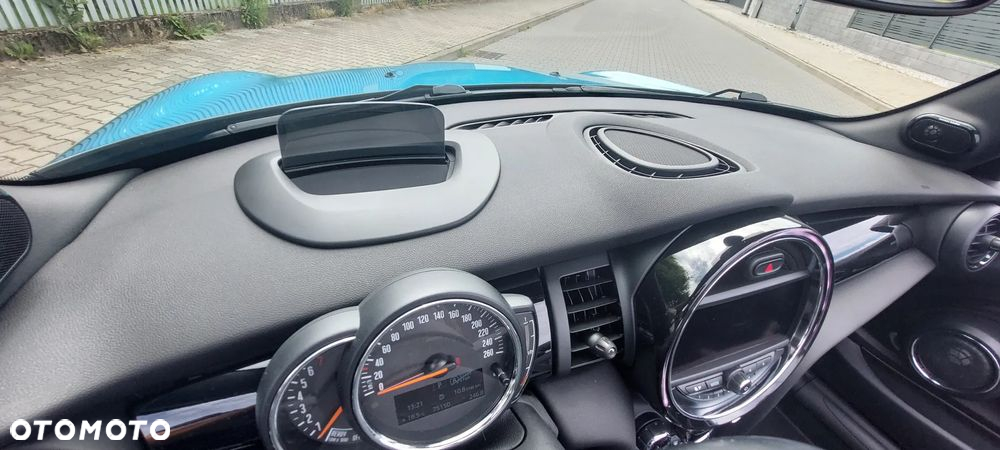 MINI Cooper S Cabrio - 16