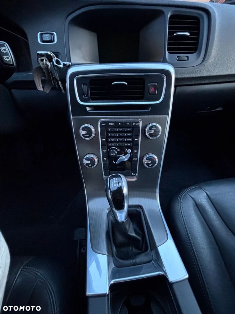 Volvo V60 - 12