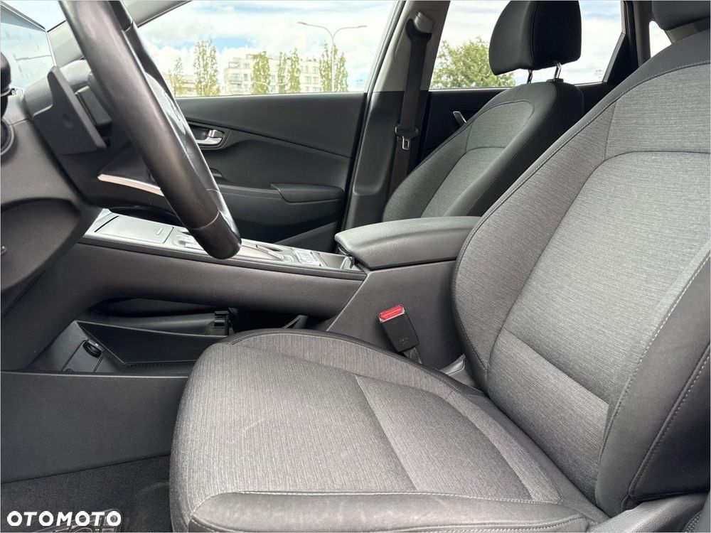 Hyundai Kona 39kWh Modern - 12