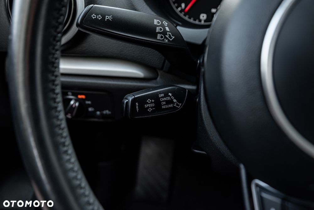 Audi A3 Sportback 2.0 TDI quattro S tronic design - 26