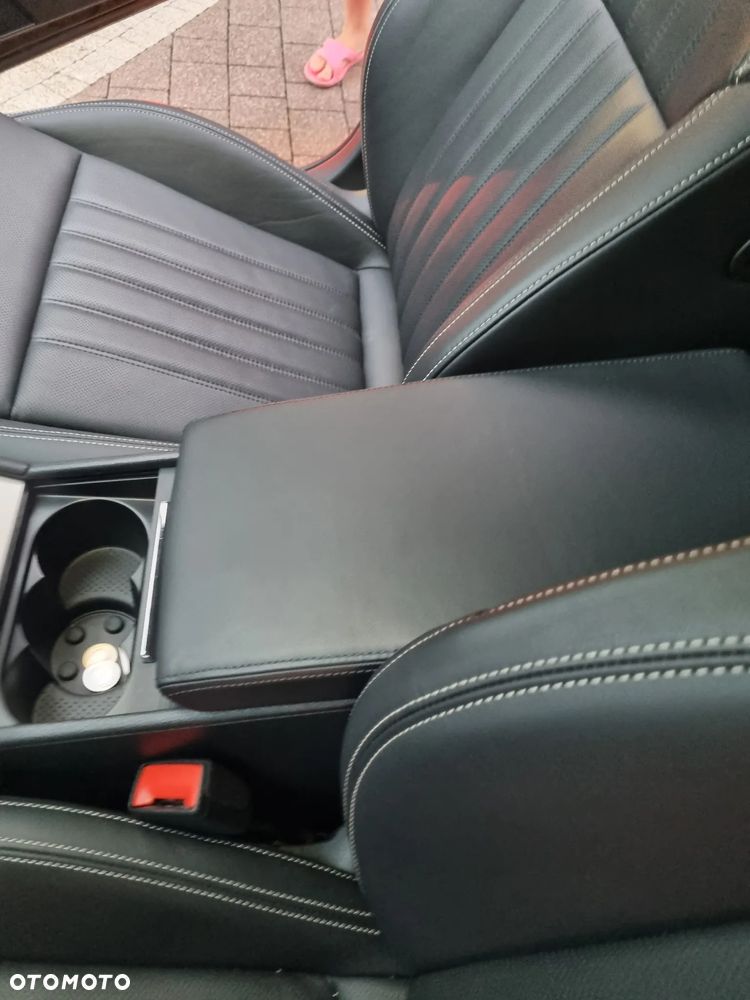 Skoda Superb 2.0 TDI SCR 4x4 L&K DSG - 19