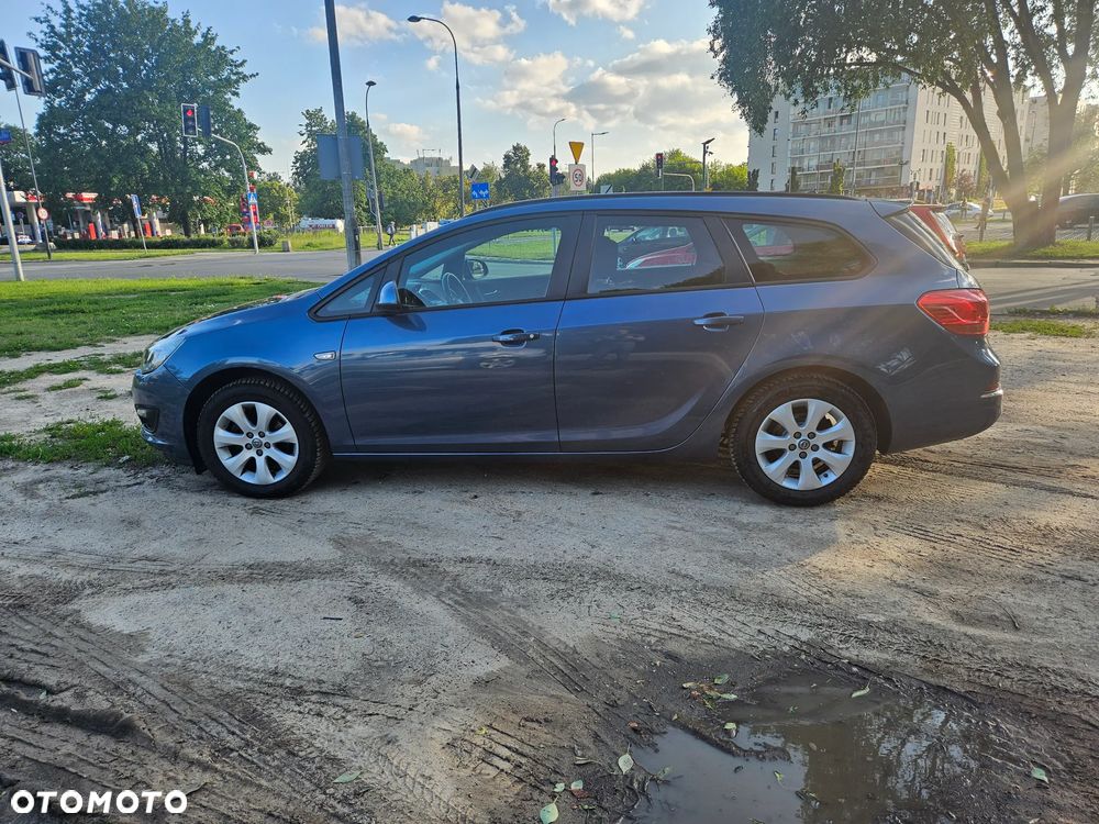 Opel Astra 1.4 T Enjoy EU6 - 17