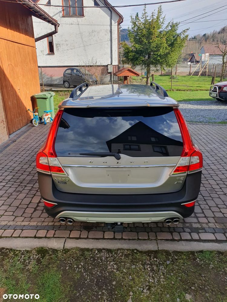 Volvo XC 70 - 16