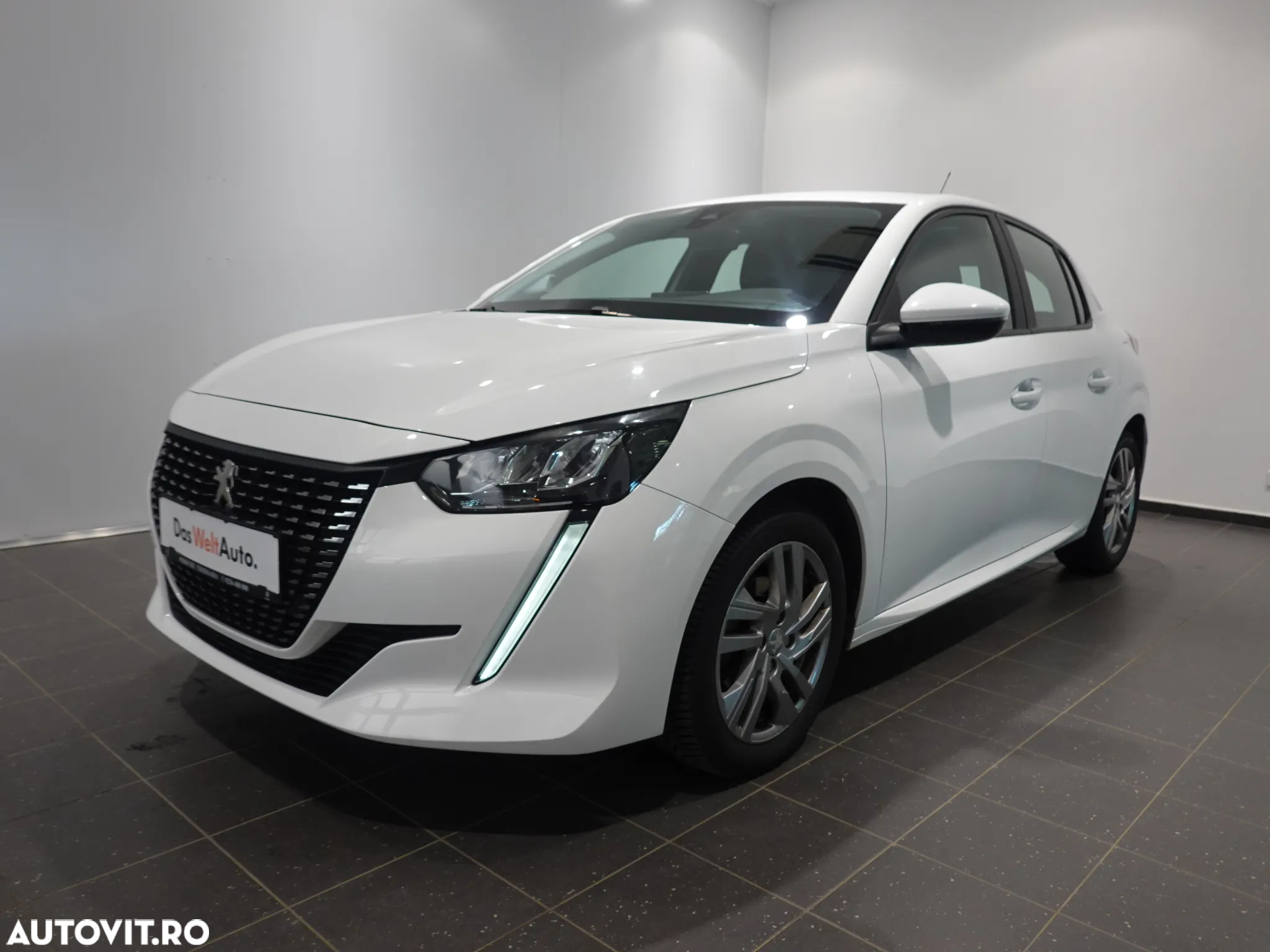 Peugeot 208 - 7