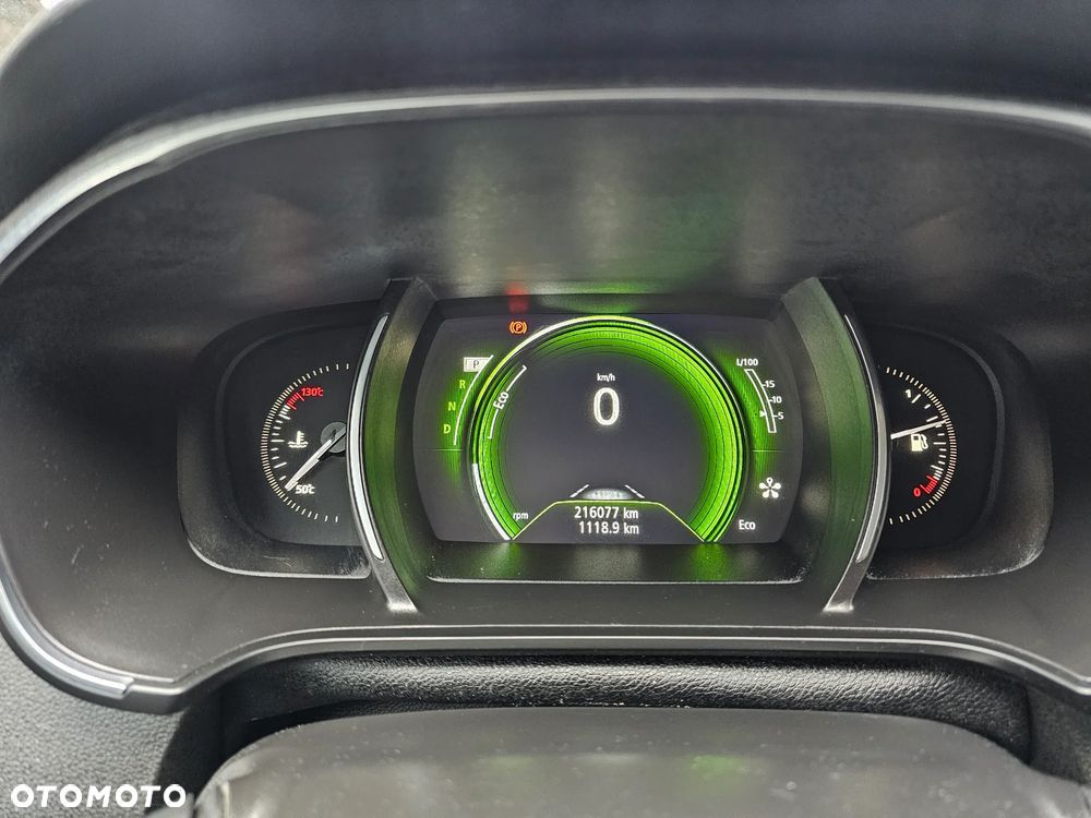 Renault Megane ENERGY dCi 110 EDC LIMITED - 31