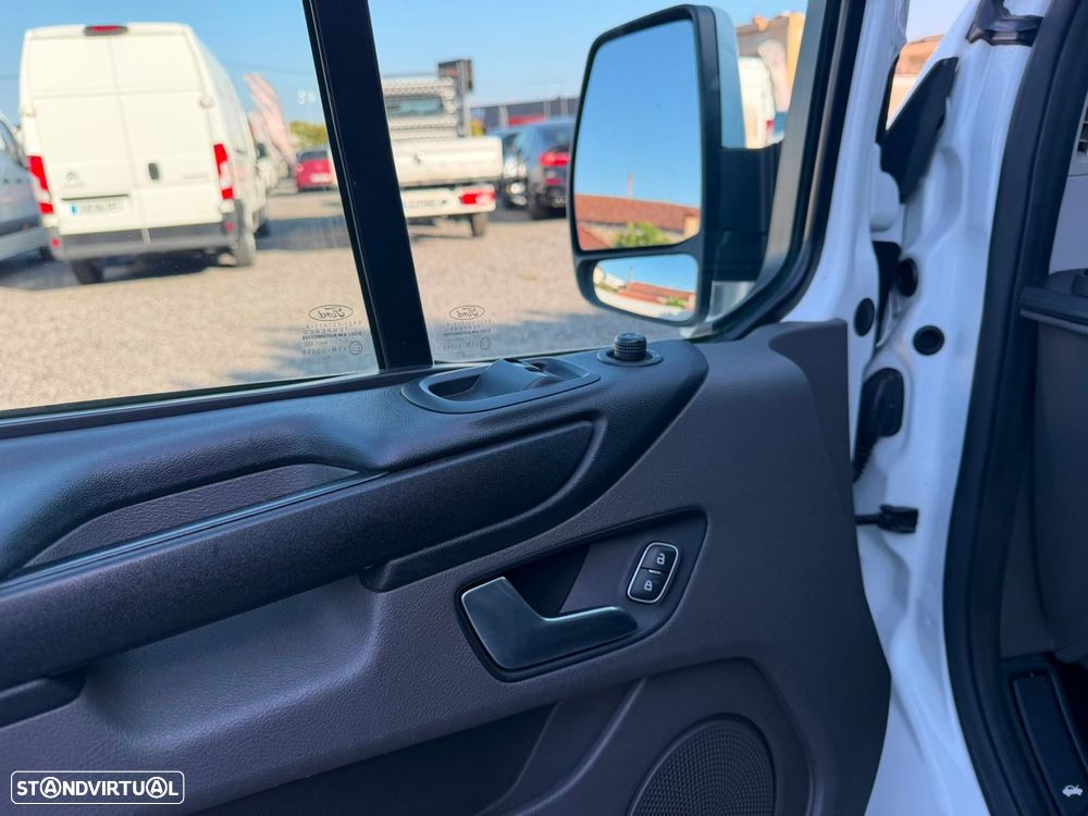 Ford Transit Custom LONGA - 28