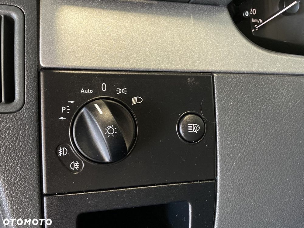 Mercedes-Benz Vito - 12