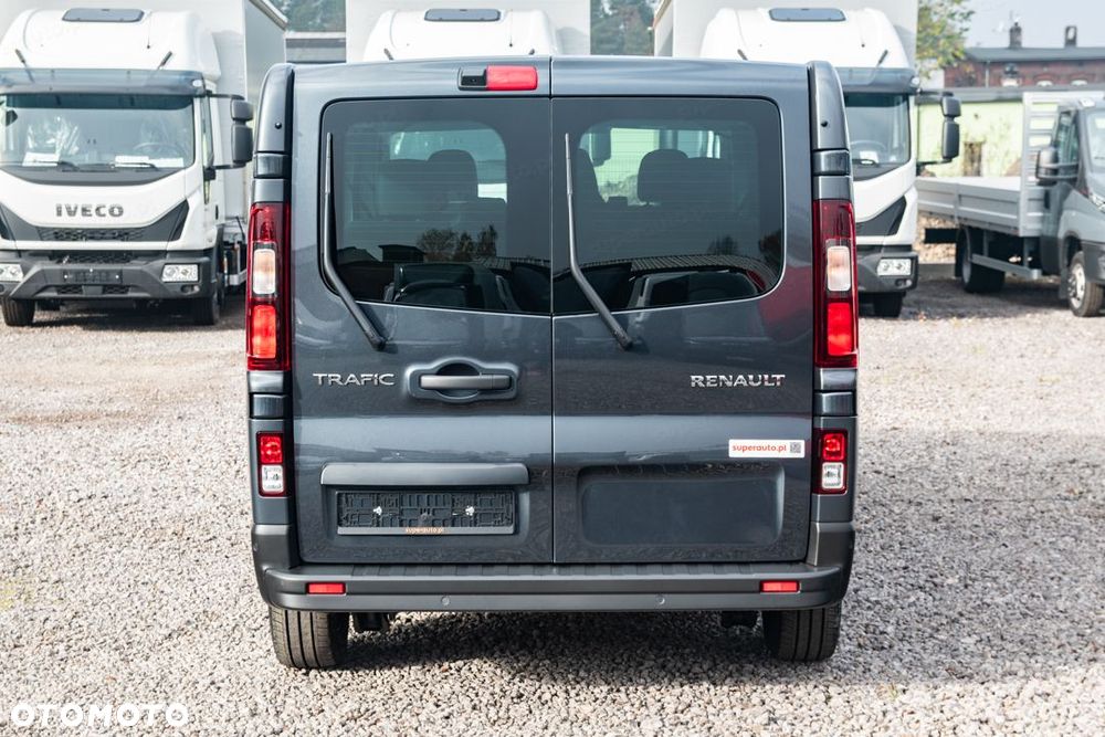 Renault Trafic - 8