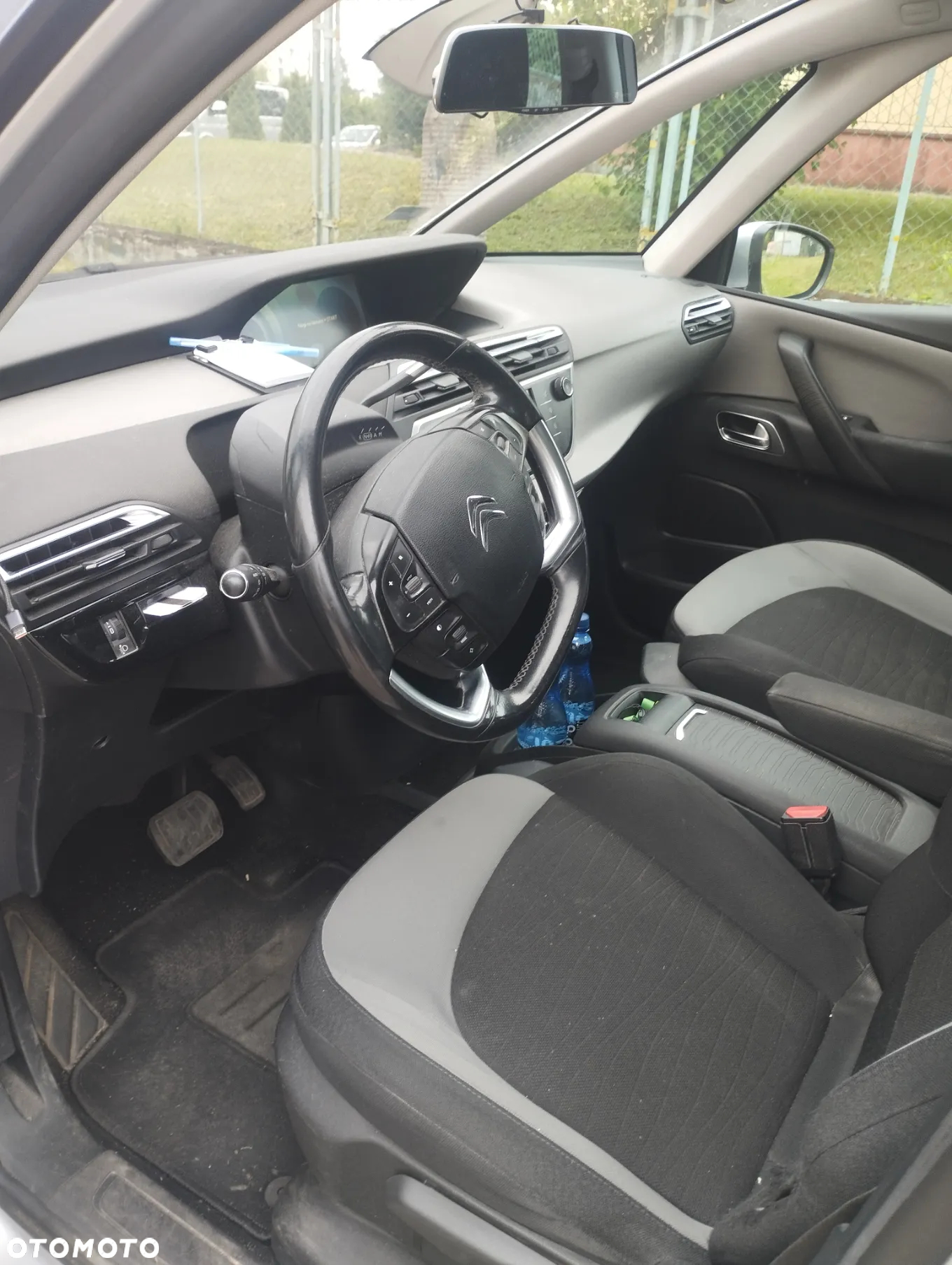 Citroën C4 Picasso - 8