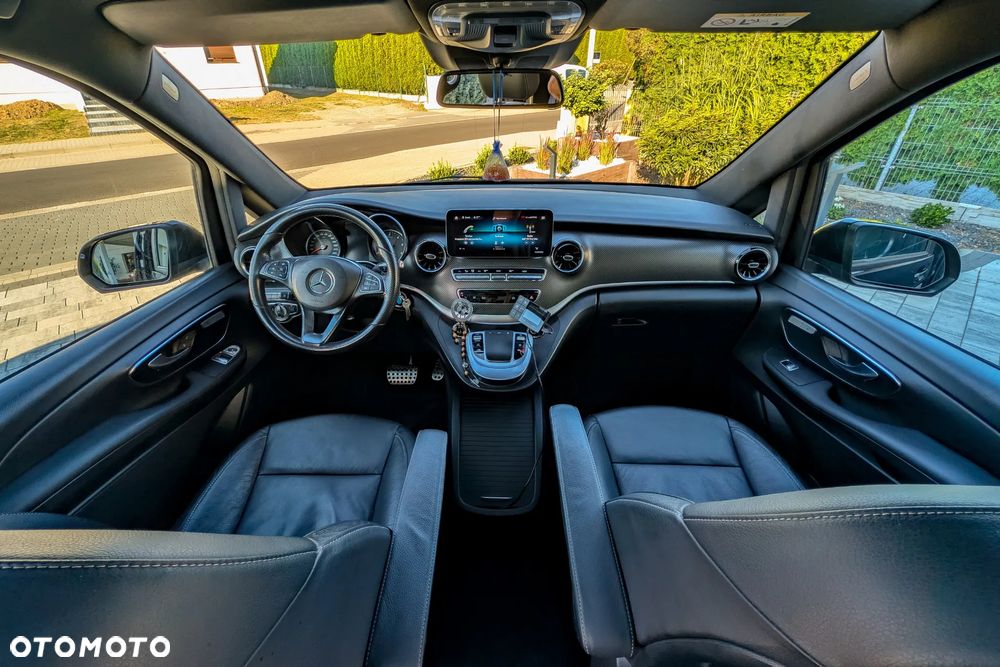 Mercedes-Benz Klasa V 220 d 9G-Tronic - 37