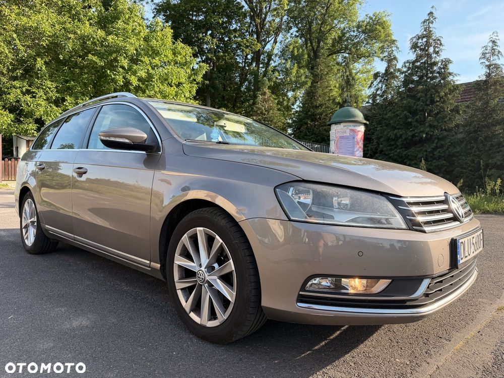 Volkswagen Passat 2.0 TDI Comfortline DSG - 1