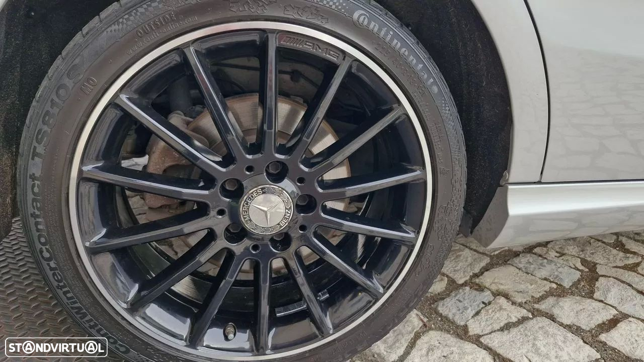 Mercedes-Benz CLA 180 d Shooting Brake Urban - 38