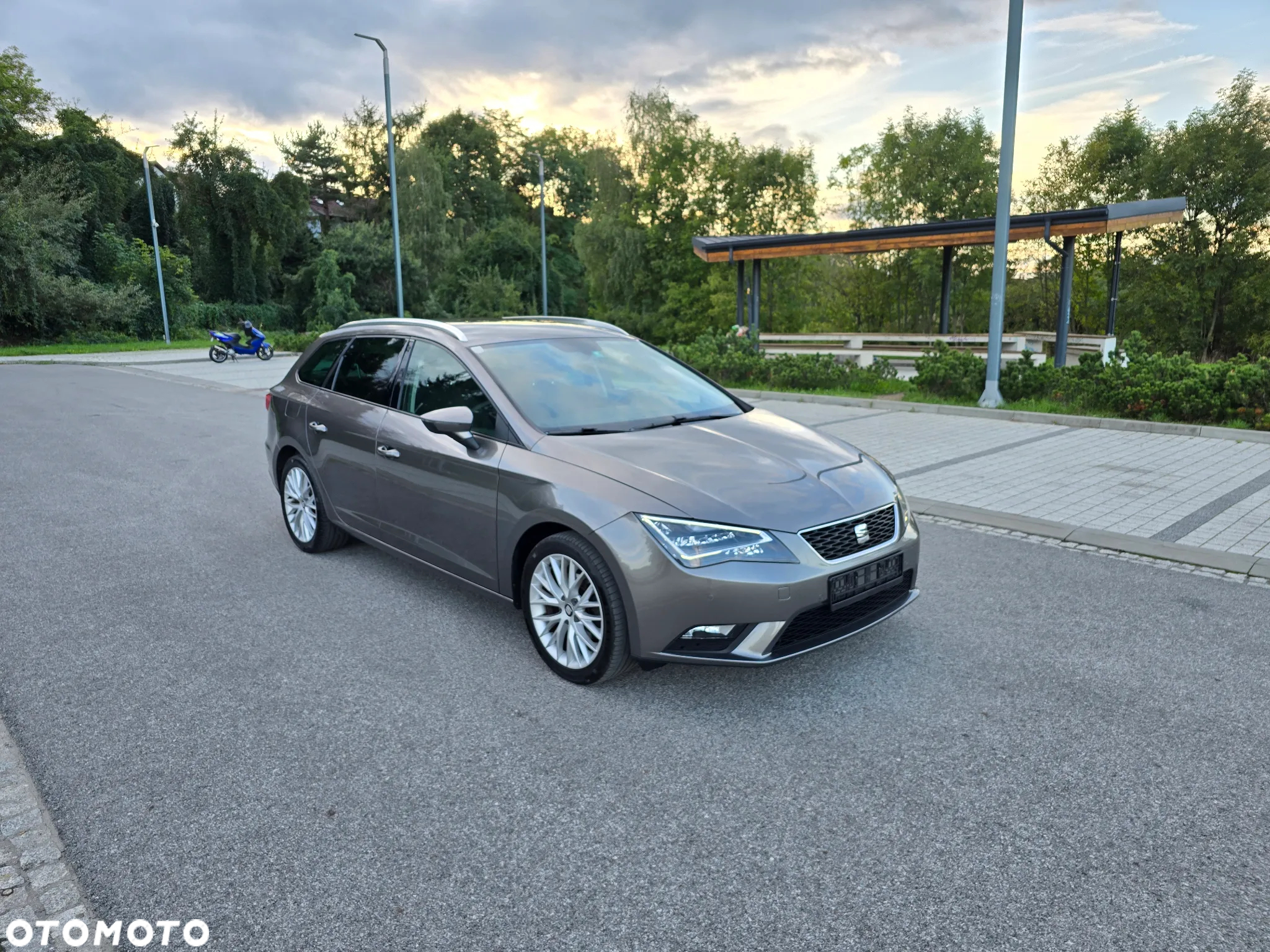 Seat Leon 1.6 TDI Style S&S 4Drive - 26