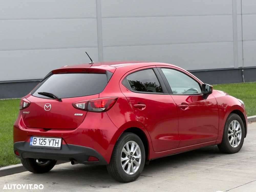 Mazda 2 - 3