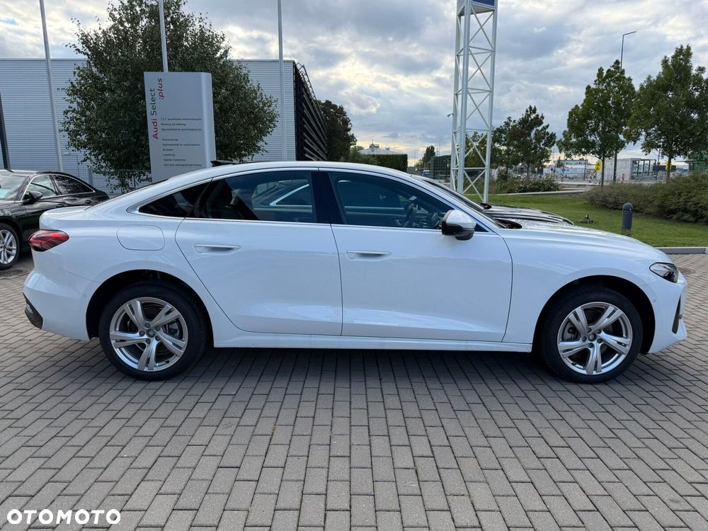 Audi A5 Limousine - 8