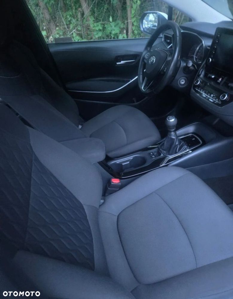 Toyota Corolla 1.6 Premium - 7