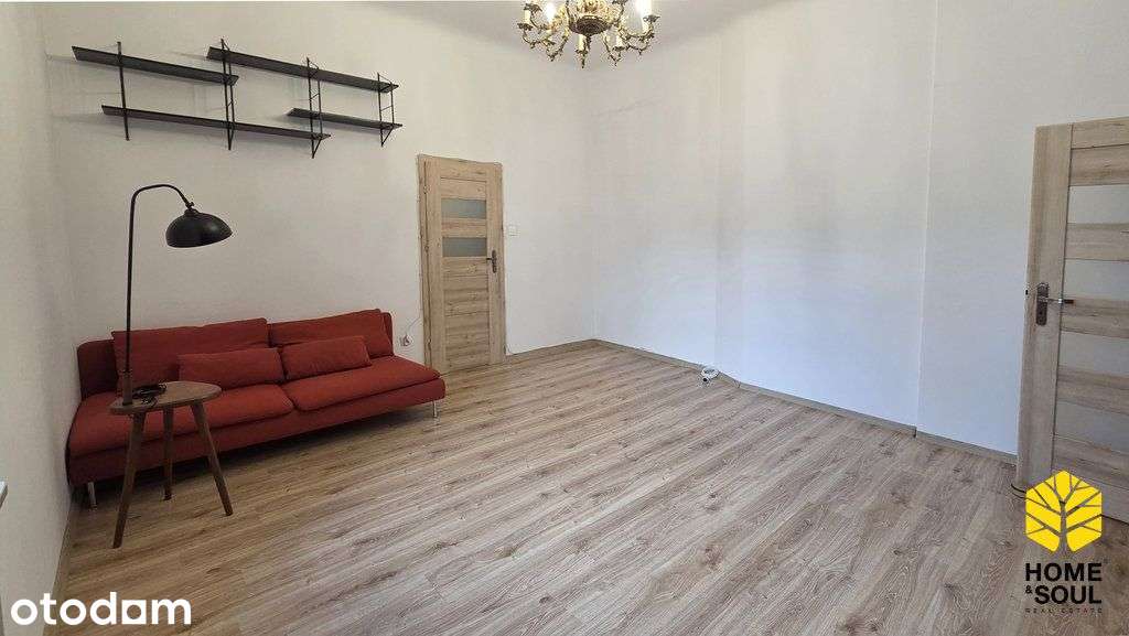 Dwa obszerne pokoje w centrum Mokotowa