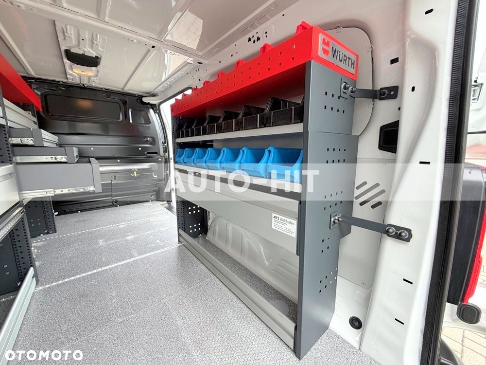 Opel Vivaro - 18