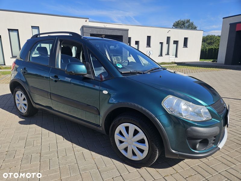 Suzuki SX4 1.6 VVT 4x4 Comfort - 2