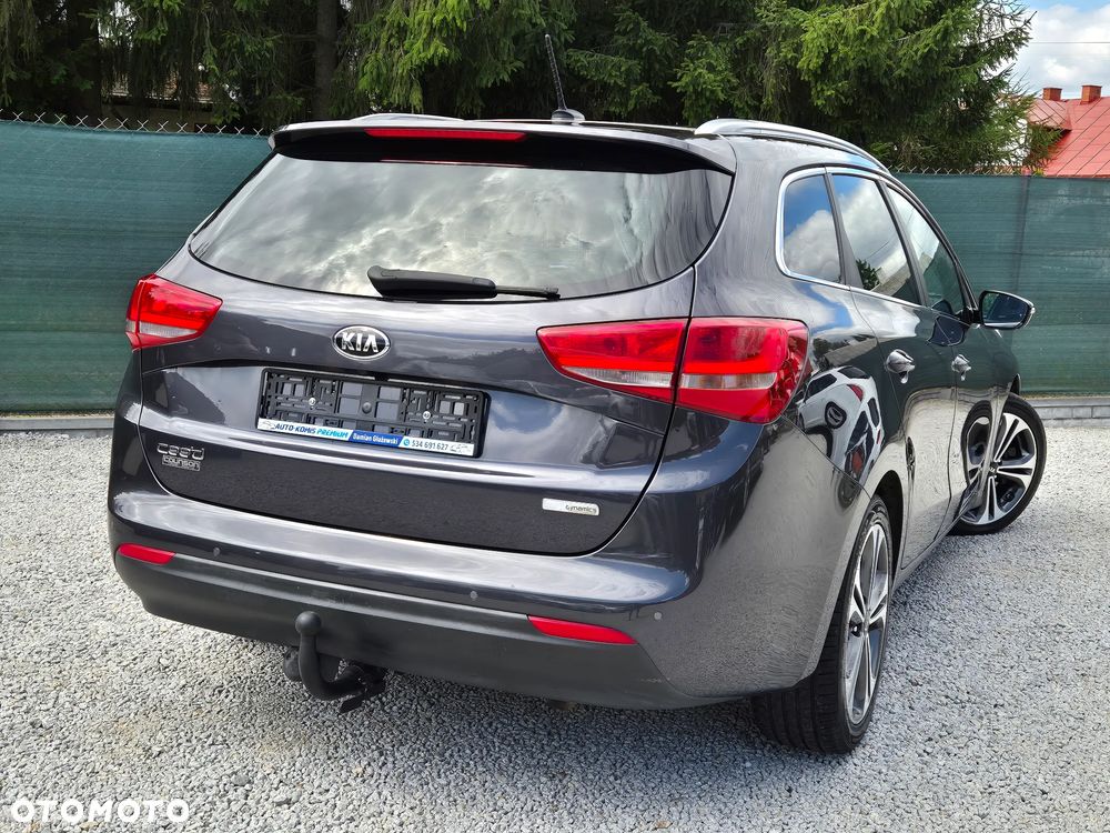 Kia Ceed 1.6 CRDi 136 ISG Platinum Edition - 22
