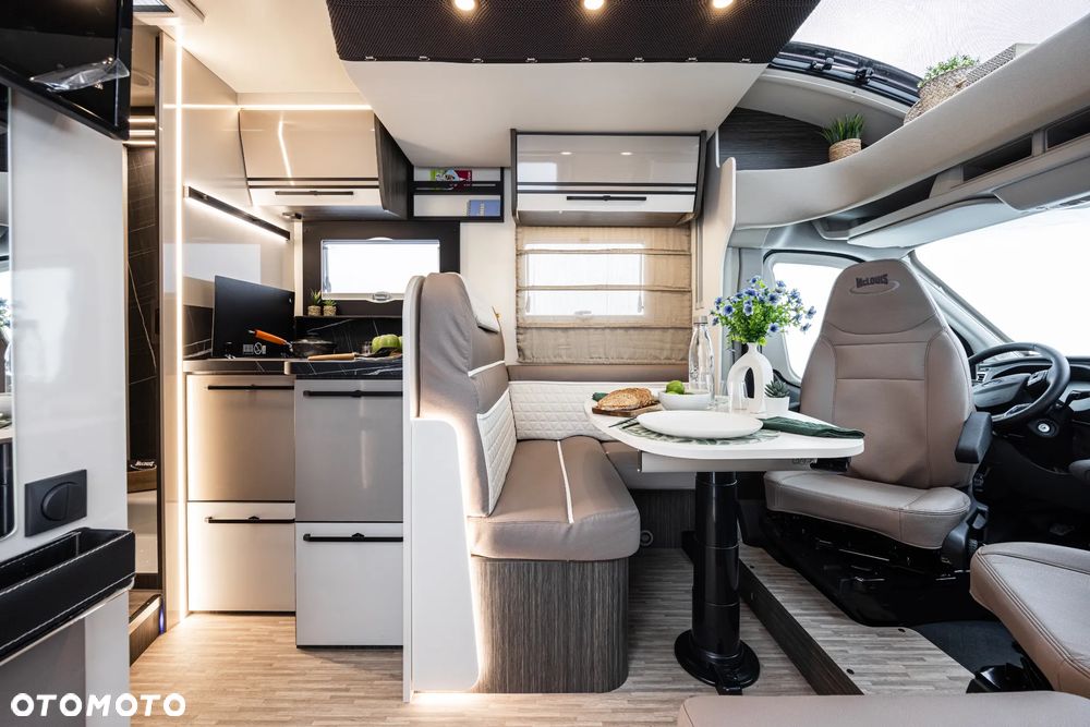 McLOUIS MC4 879 - 5 osobowy - 7