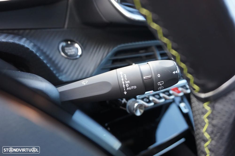 Peugeot e-2008 50 kWh GT Line - 34