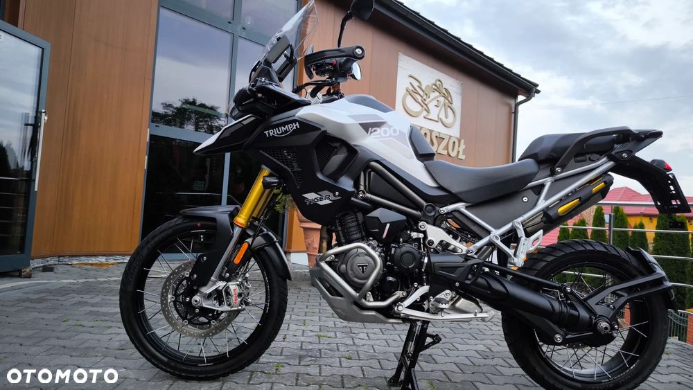 Triumph Tiger - 3