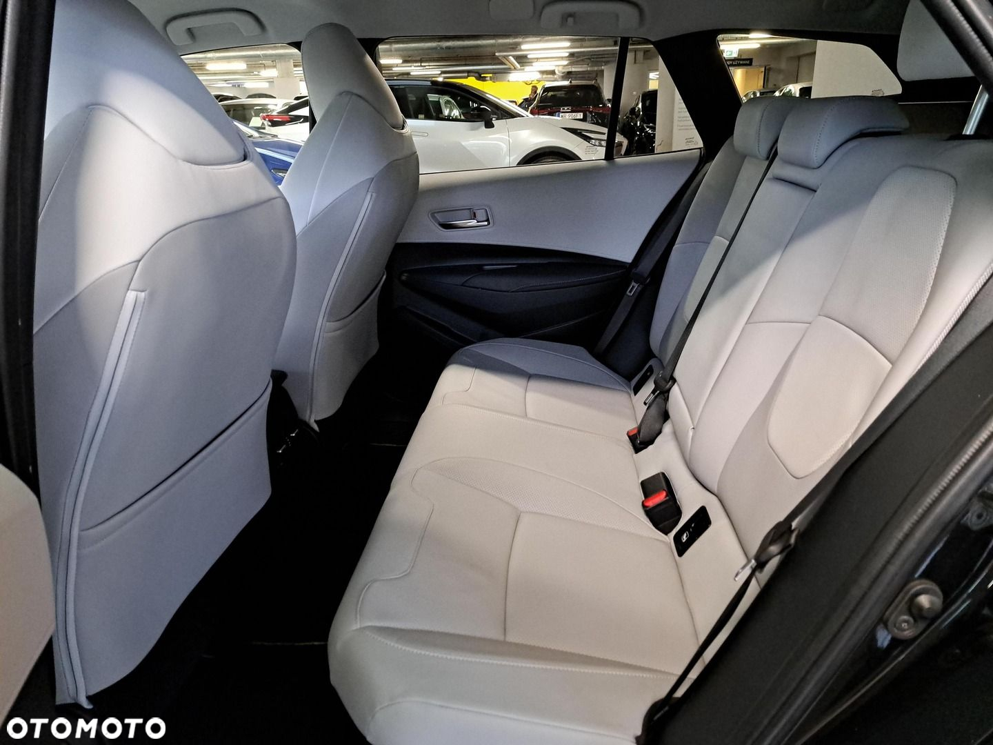 Toyota Corolla - 11