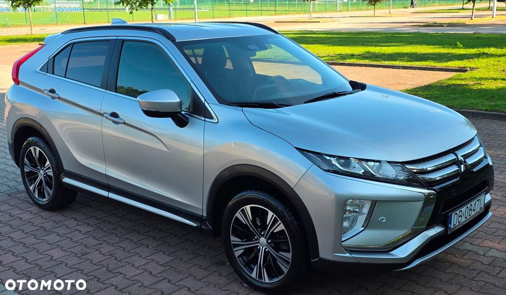 Mitsubishi Eclipse Cross 1.5 T Invite Plus - 1