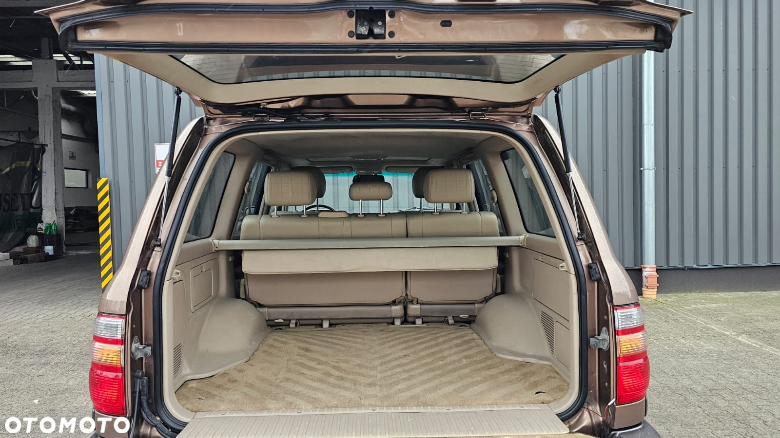 Toyota Land Cruiser 4.7 V8 - 15