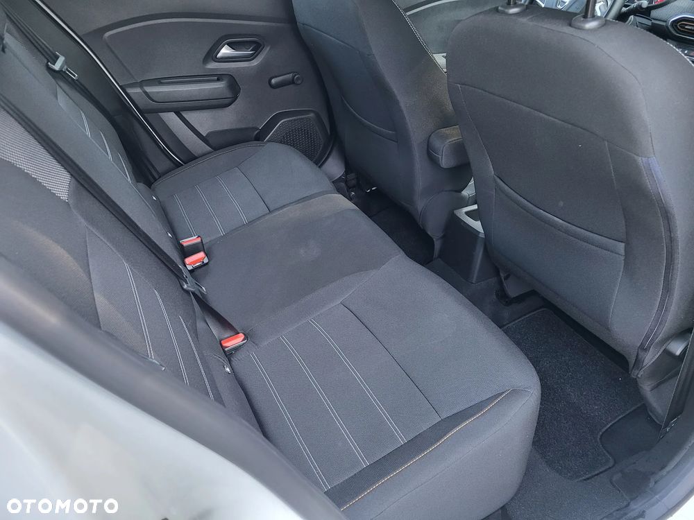 Dacia Sandero Stepway TCe 90 Essential - 14
