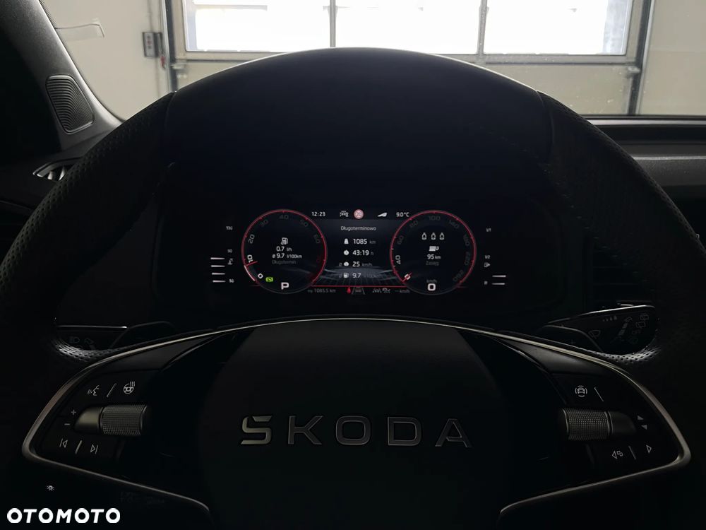 Skoda Karoq - 16