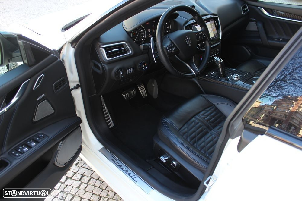 Maserati Ghibli GT Hybrid - 14