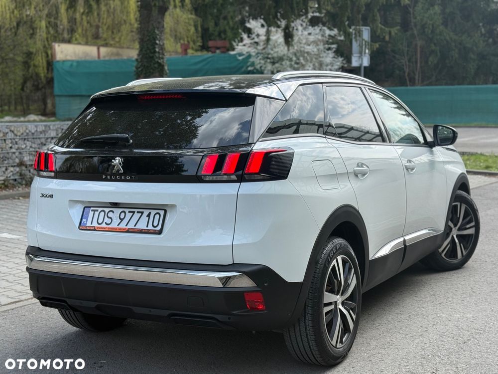 Peugeot 3008 1.2 PureTech Allure S&S - 5