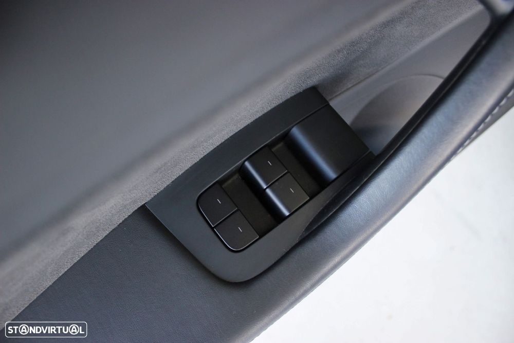 Tesla Model 3 Long Range Tração Integral - 15