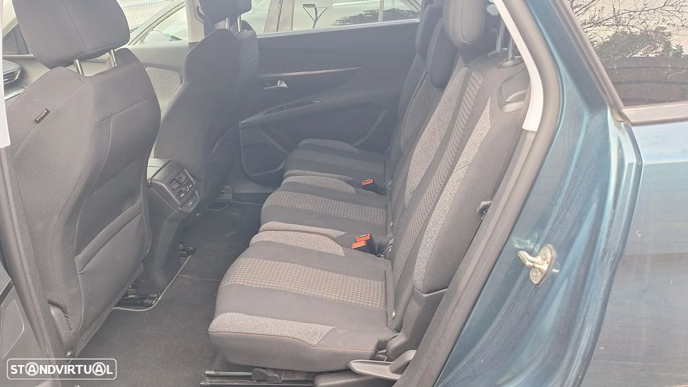 Peugeot 5008 1.5 BlueHDi Allure EAT8 - 7