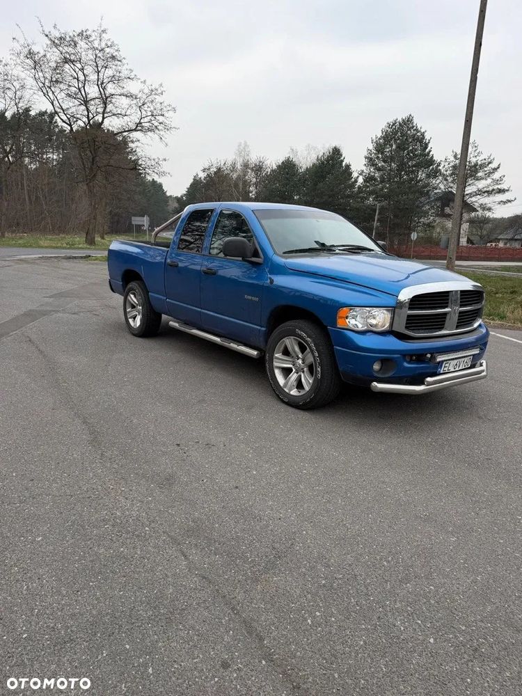 Dodge RAM 5.7 4WD HEMI - 1