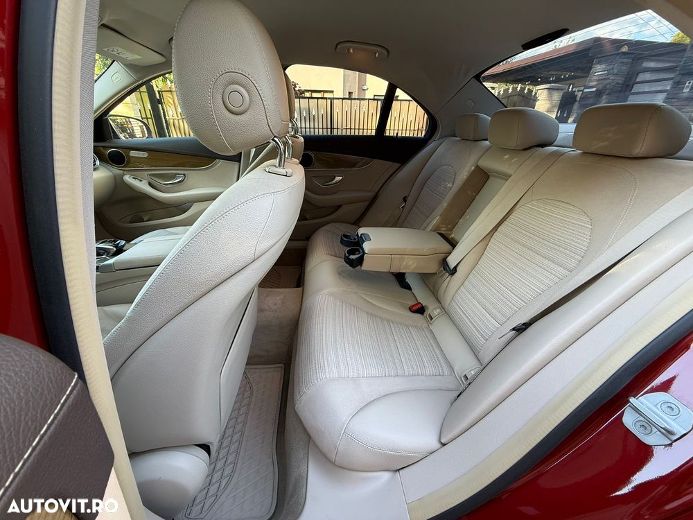 Mercedes-Benz C - 14