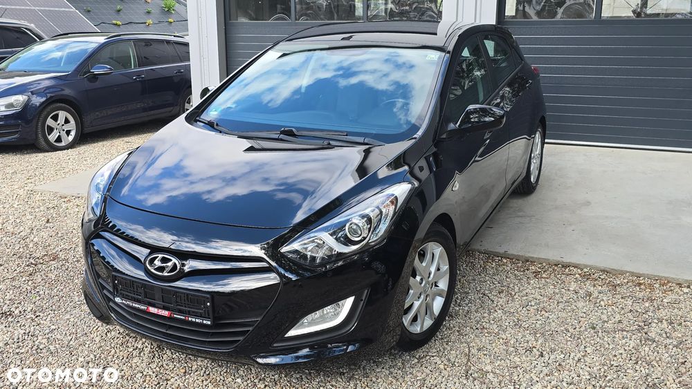 Hyundai i30 1.4 Comfort - 4