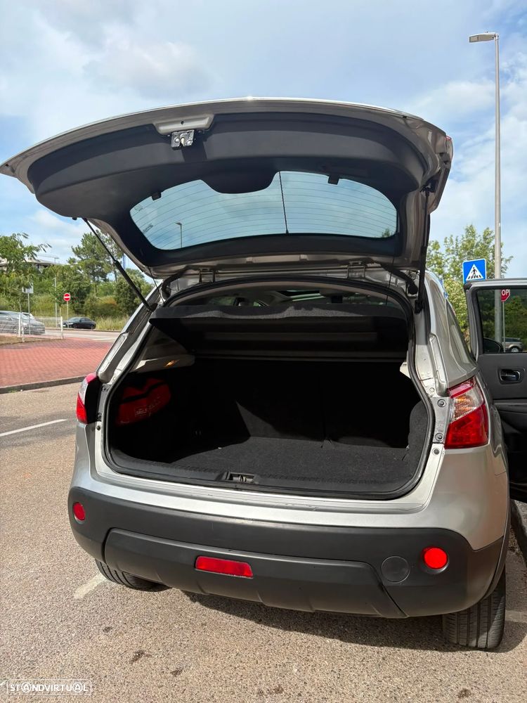 Nissan Qashqai 1.6 dCi Tekna Premium - 9