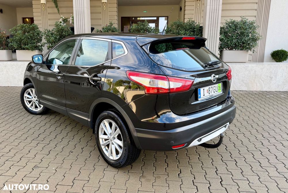 Nissan Qashqai 1.6 DCI TEKNA - 34