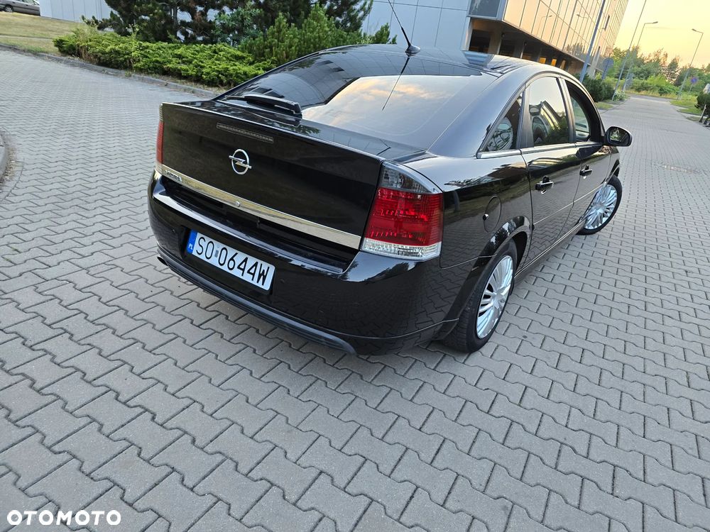 Opel Vectra 1.9 CDTI Business Sport - 27