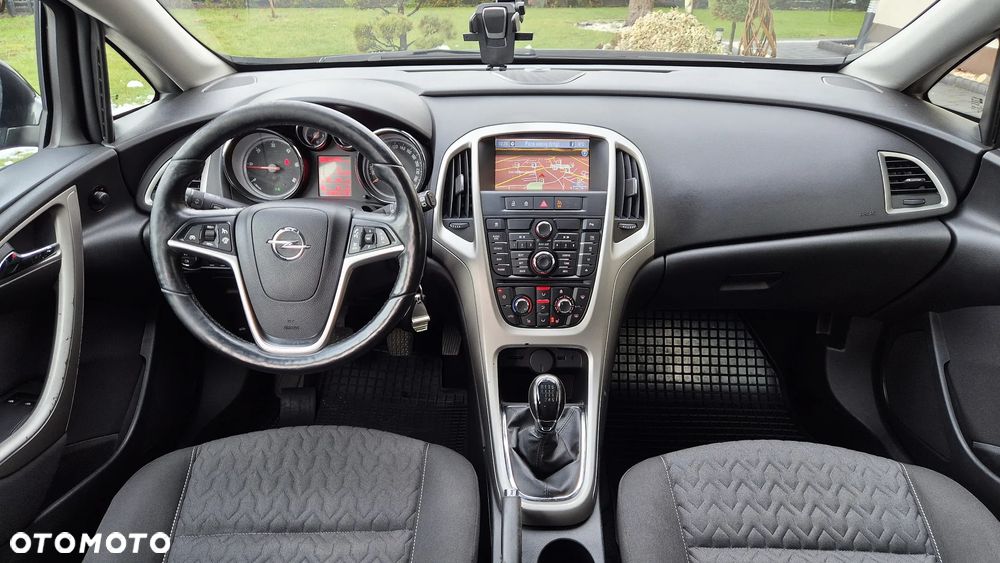 Opel Astra 1.7 CDTI Cosmo S&S - 9