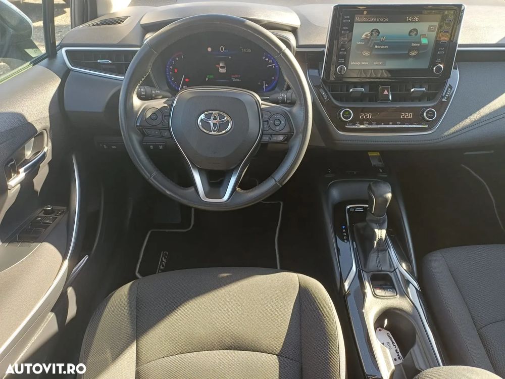 Toyota Corolla Sedan 1.8 HSD Business Plus - 11